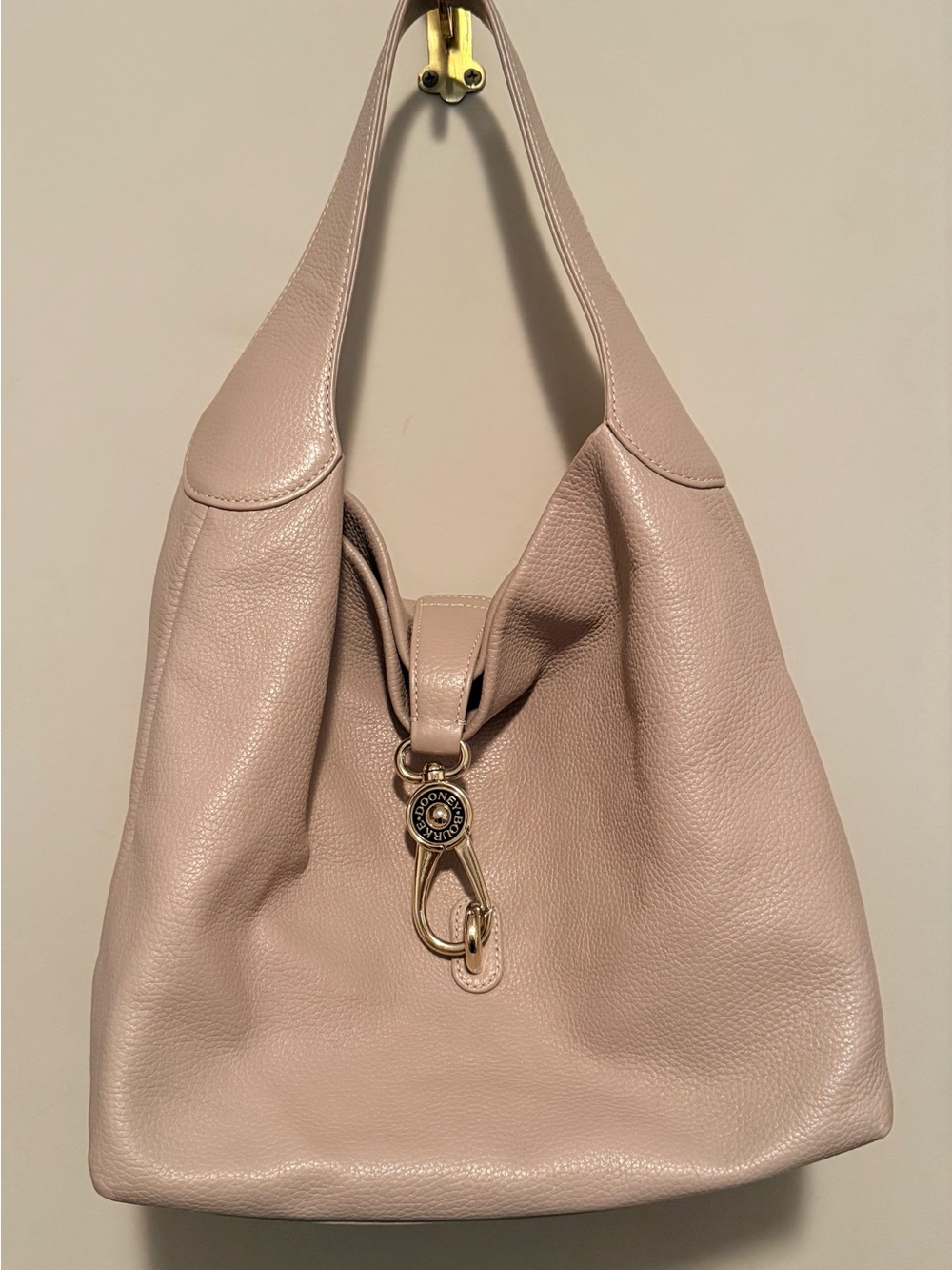 Dooney & Bourke Oyster Logo Lock Shoulder Bag Kisslock Wallet Set